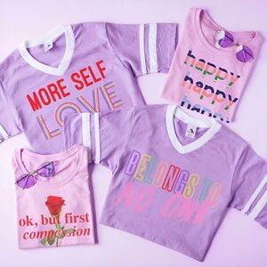 Femfetti, Belongs To No One Varsity Tee color Lavender